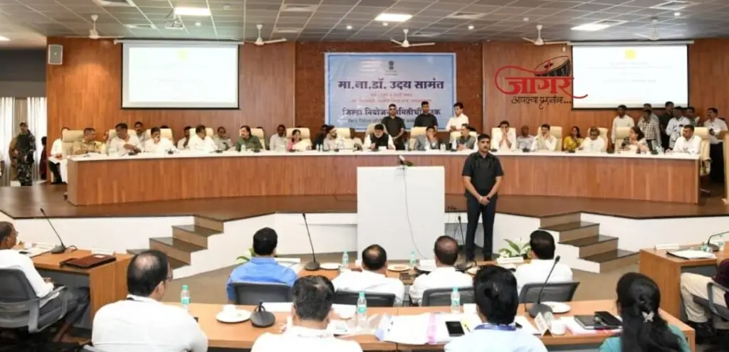 उप प्रादेशिक परिवहन कार्यालयात शहरी वाहतूक व्यवस्थापन बैठक संपन्न